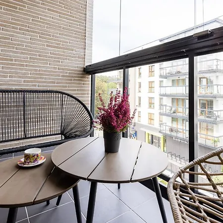 Apartament Zajezdnia *